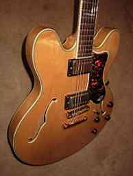 Epiphone Sheraton 1991 natural body.jpg